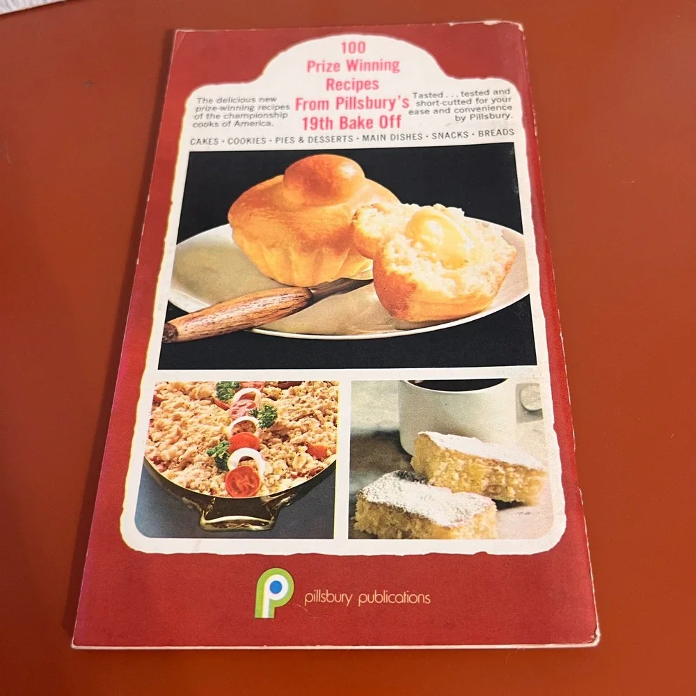 Vintage 1968 Pillsbury Bake Off Cook Book 19th Annual 100 Prize Winning Recipes